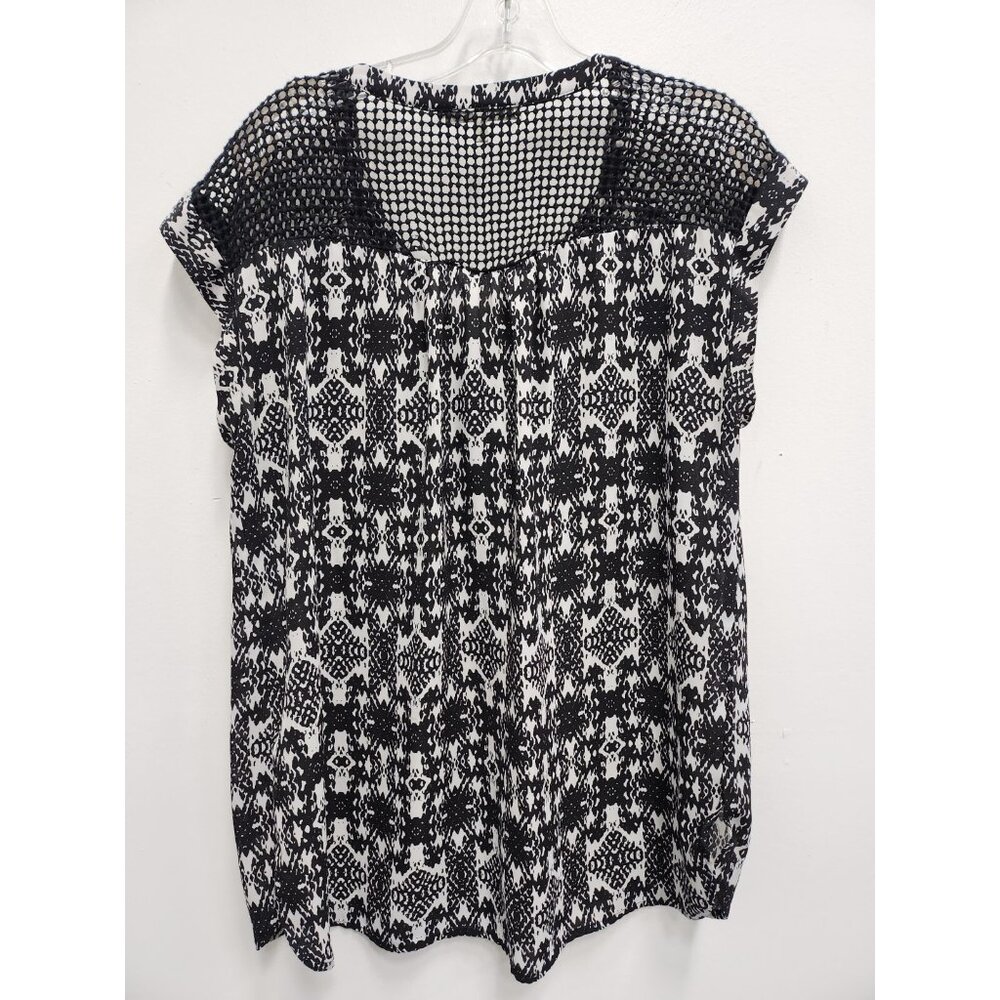 Daniel Rainn Womens BOHO Top Large Black White Floral Crochet‎ Short Sleeve - Picture 7 of 8